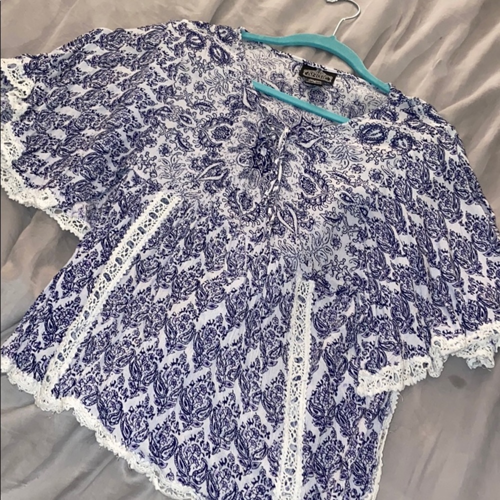 BOUTIQUE cute top